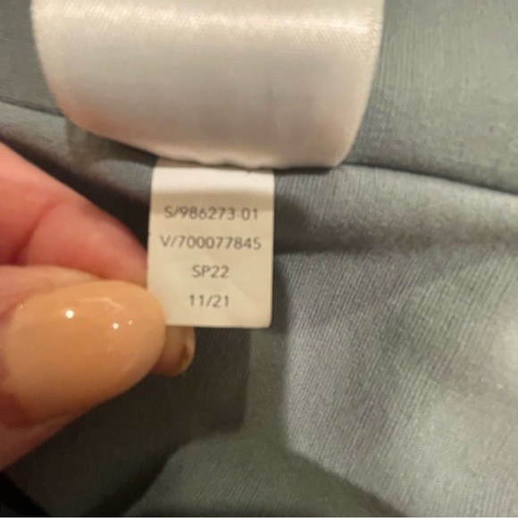 Athleta Eastbound Knit Blazer in Minimalist Gray Sage Green size 10 - Picture 6 of 8